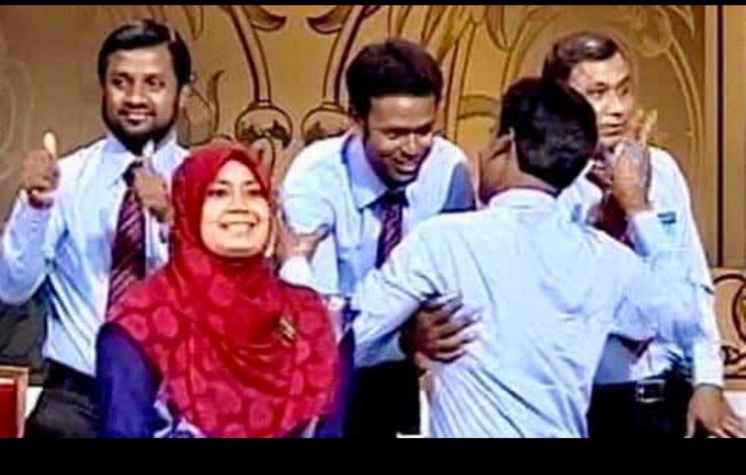 শিক্ষক বনাম শিক্ষক বিতর্ক প্রতিযোগীতা  চ্যাম্পিয়ন আগ্রান উচ্চ বিদ্যালয়